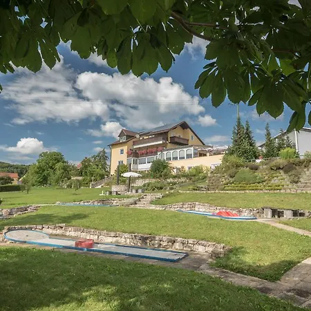 Landgasthof - Cafe Anni Guest house