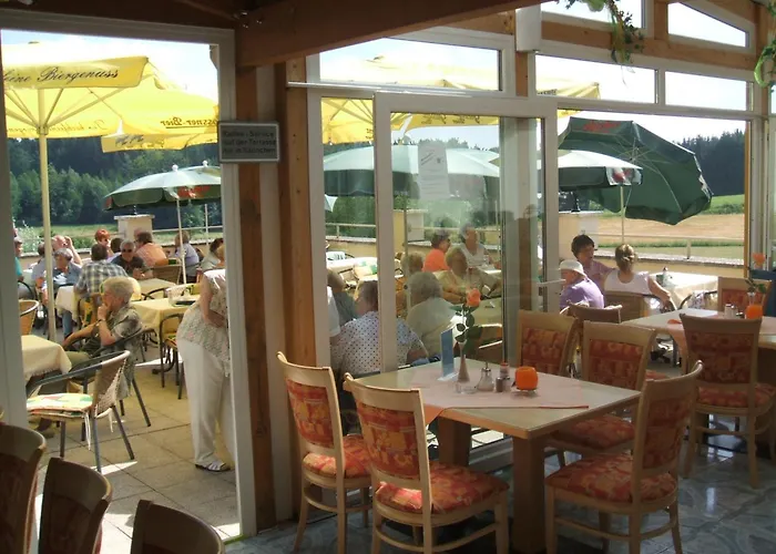 בית הארחה Landgasthof - Cafe Anni
